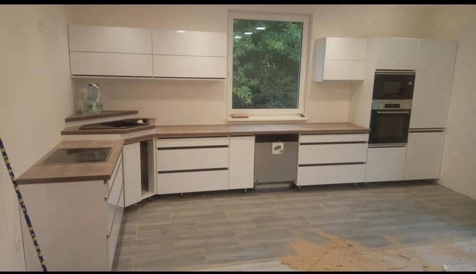 Kuchynské linky a rôzny nábytok - 3