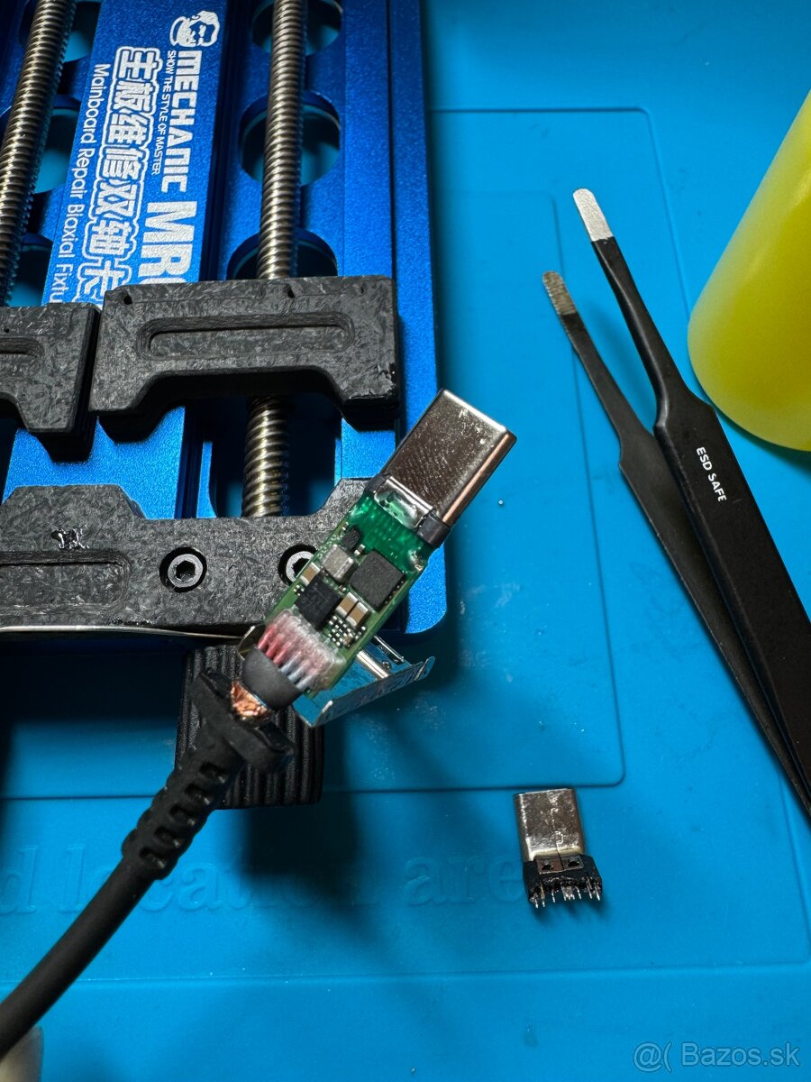 Servis mobilov, notebookov a elektroniky - 3