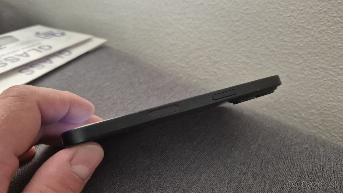 Apple iphone 16 256gb, cierny - 3