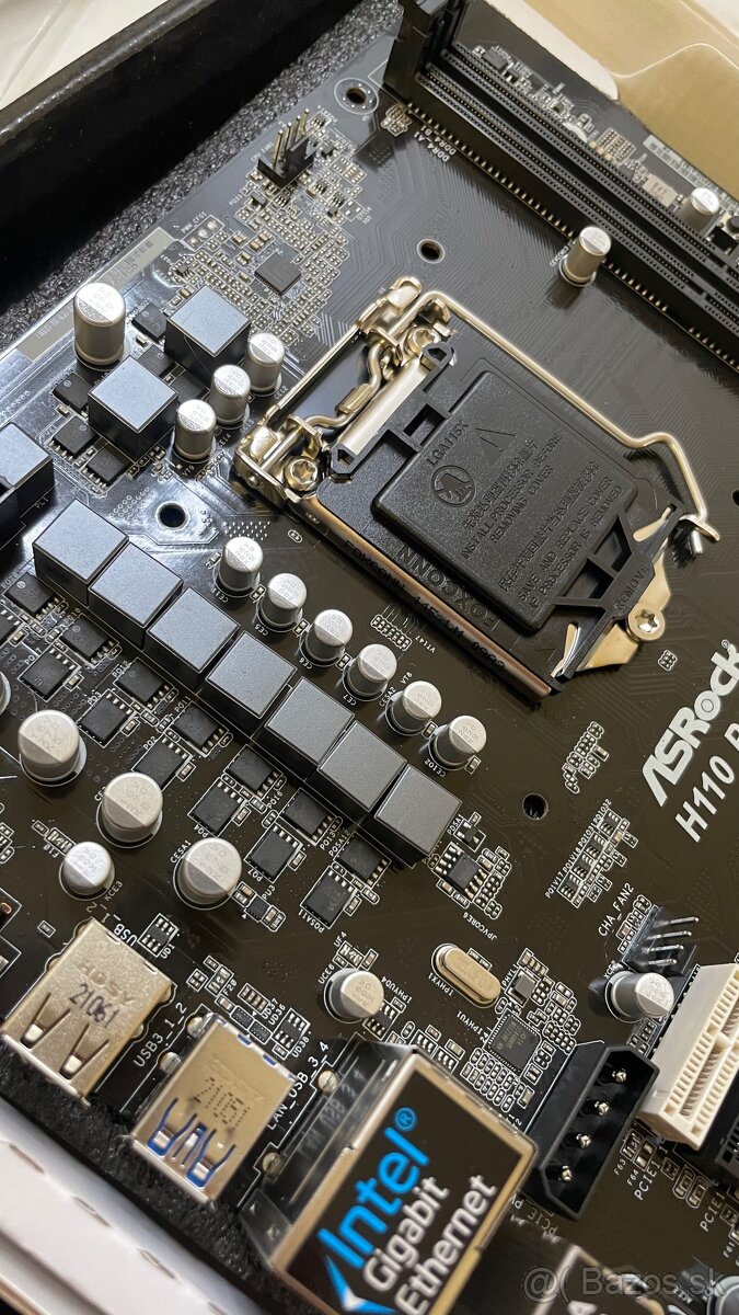 Asrock H110 Pro BTC+ - 3