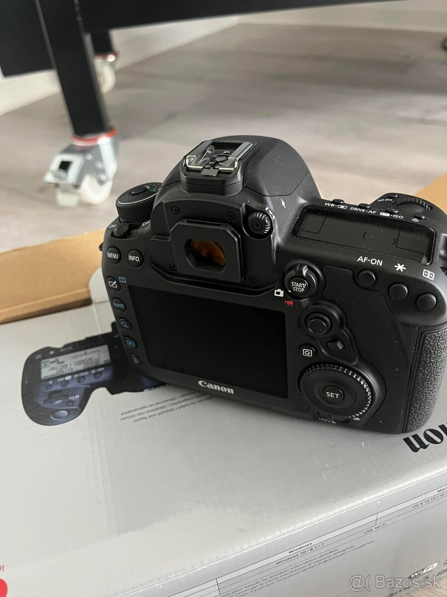 Canon 5D mark IV ,ešte zabalený - 3