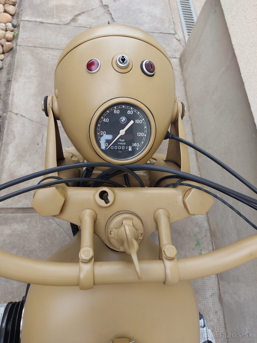 Motocykel BMW R71 - 3