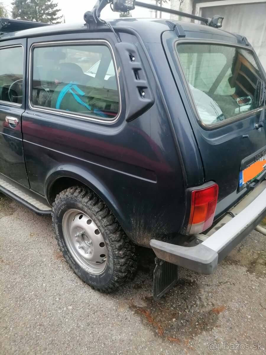 Predam Lada Niva - 3