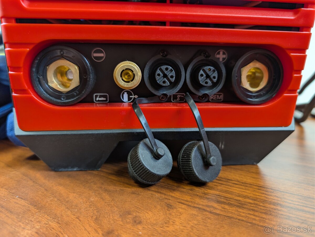 Zváračka TIG 200P AC/DC - 3