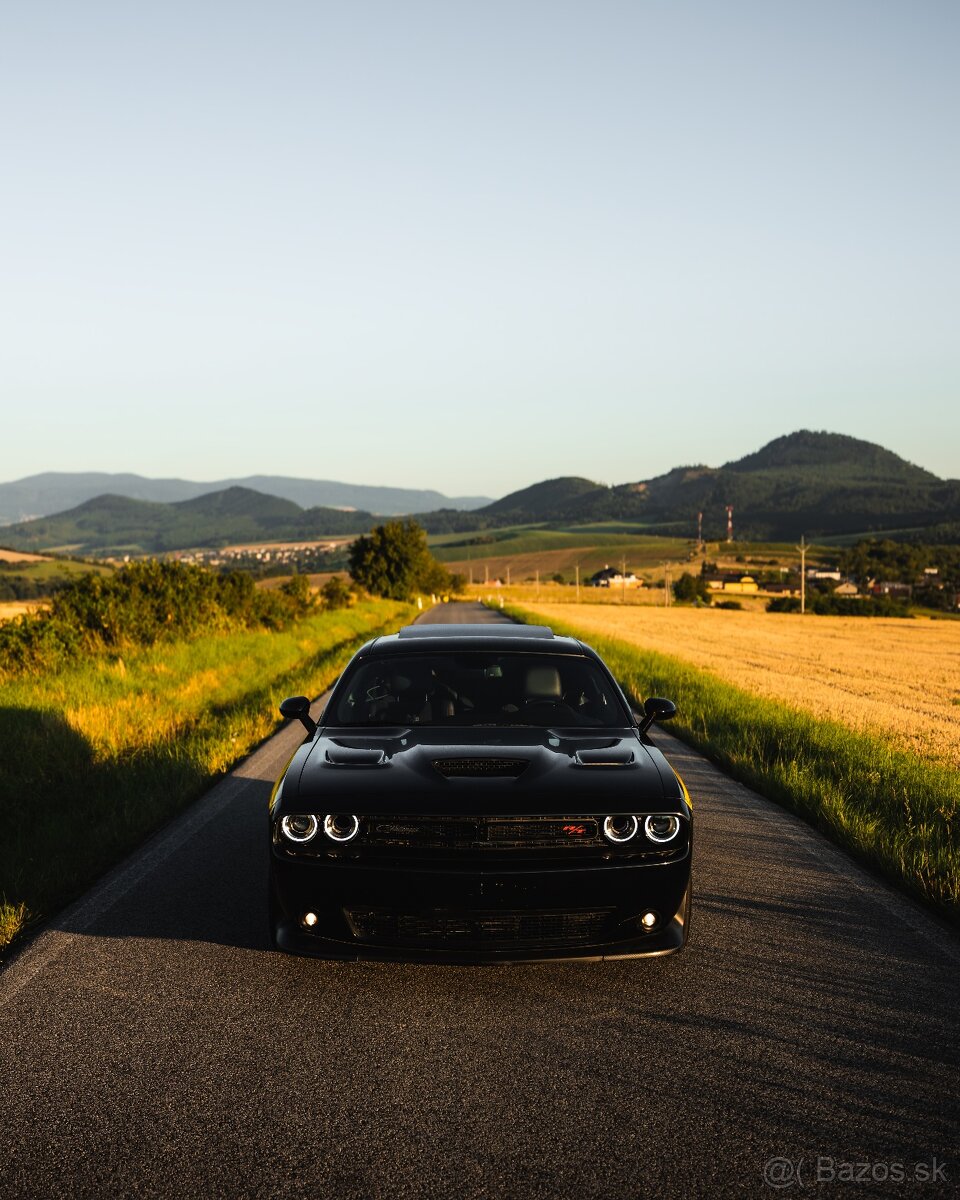 2021 Dodge Challenger ScatPack 6.4 V8 6st. Manuál - 3