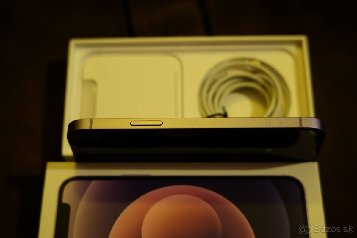 Apple iPhone 12 Purple 64GB - ako nový - 3