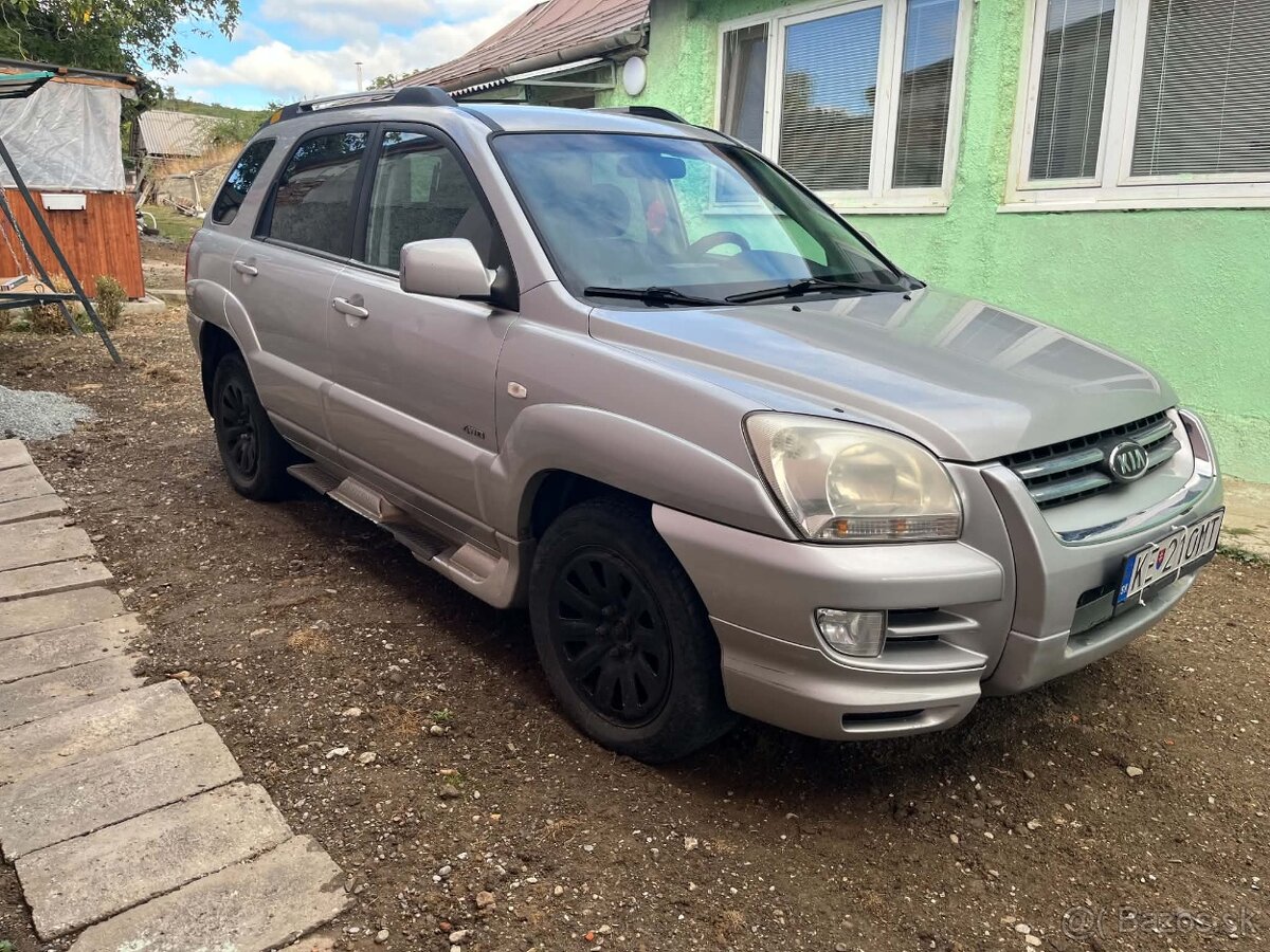 KIA SPORTAGE 2.0 benzín - 3