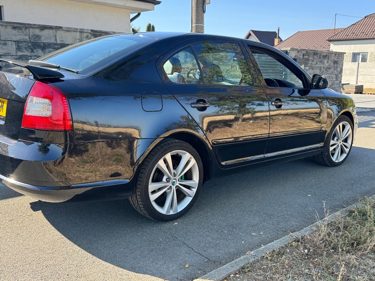 Skoda Octavia VRS dovoz gb - 3