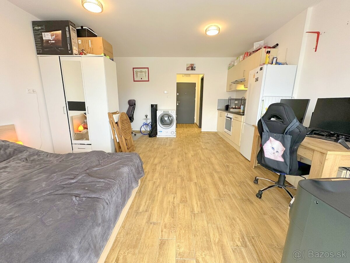 Predaj 38 m2 garsónka s terasou 5,81 m2, Hegyeshalom - 3