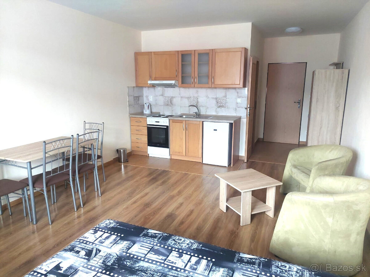 PREDAJ GARSÓNKY ŽILINA UL. KAMENNÁ - 3