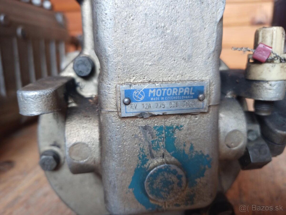 Vstrekovacie čerpadlo Tatra 148 - 3