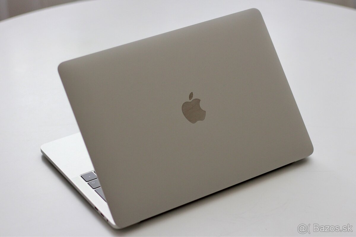 MacBook Pro 12in. 2017 - 3