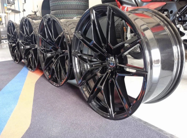 Hliníkové disky BMW r19 R20 - 3