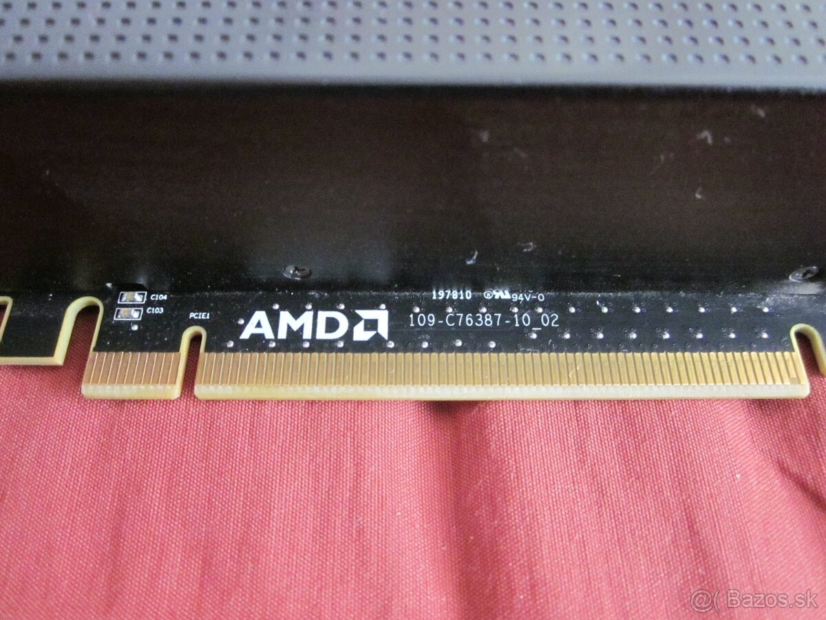 Profi grafika AMD FirePro S7150 x2 16GB GDDR5X - 3