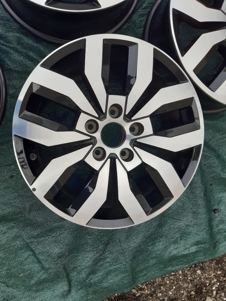 Alu disky r17 Volkswagen amarok transporter 5x120 - 3