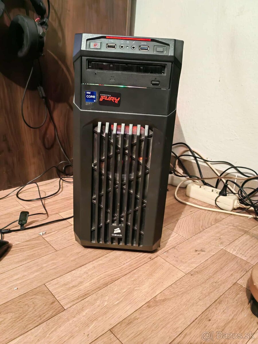 Predám herný Počítač - 3