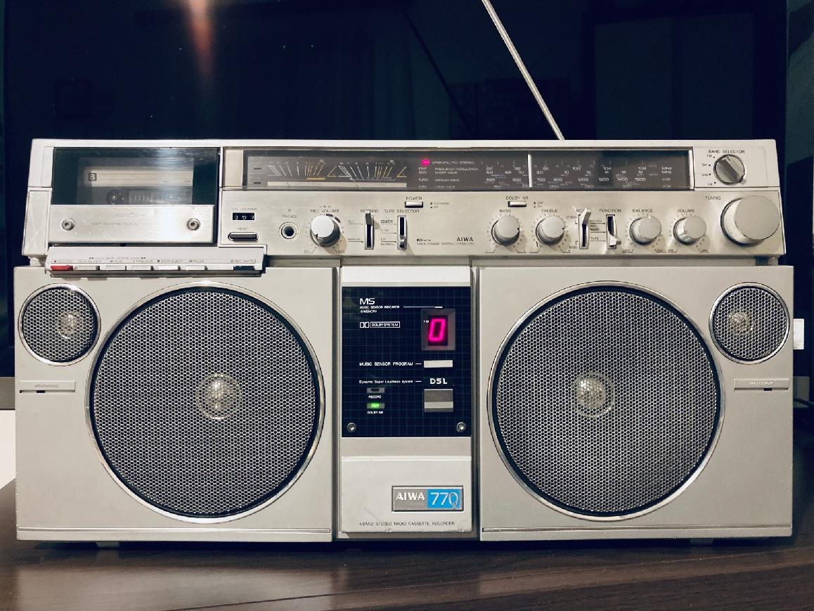 Aiwa CS 770 - velký boombox s výborným zvukem - 3