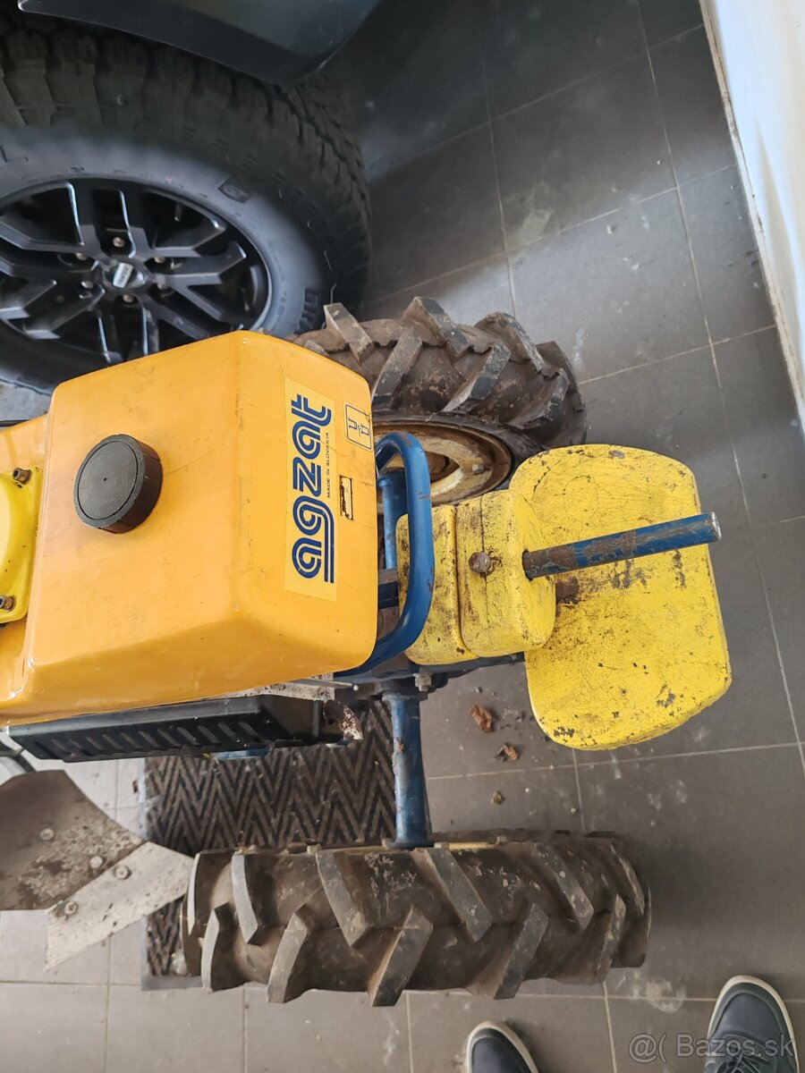 Predám malotraktor Agzat - 3