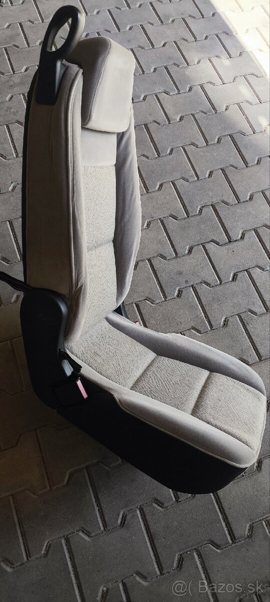 Sedačka Peugeot 307 - 3