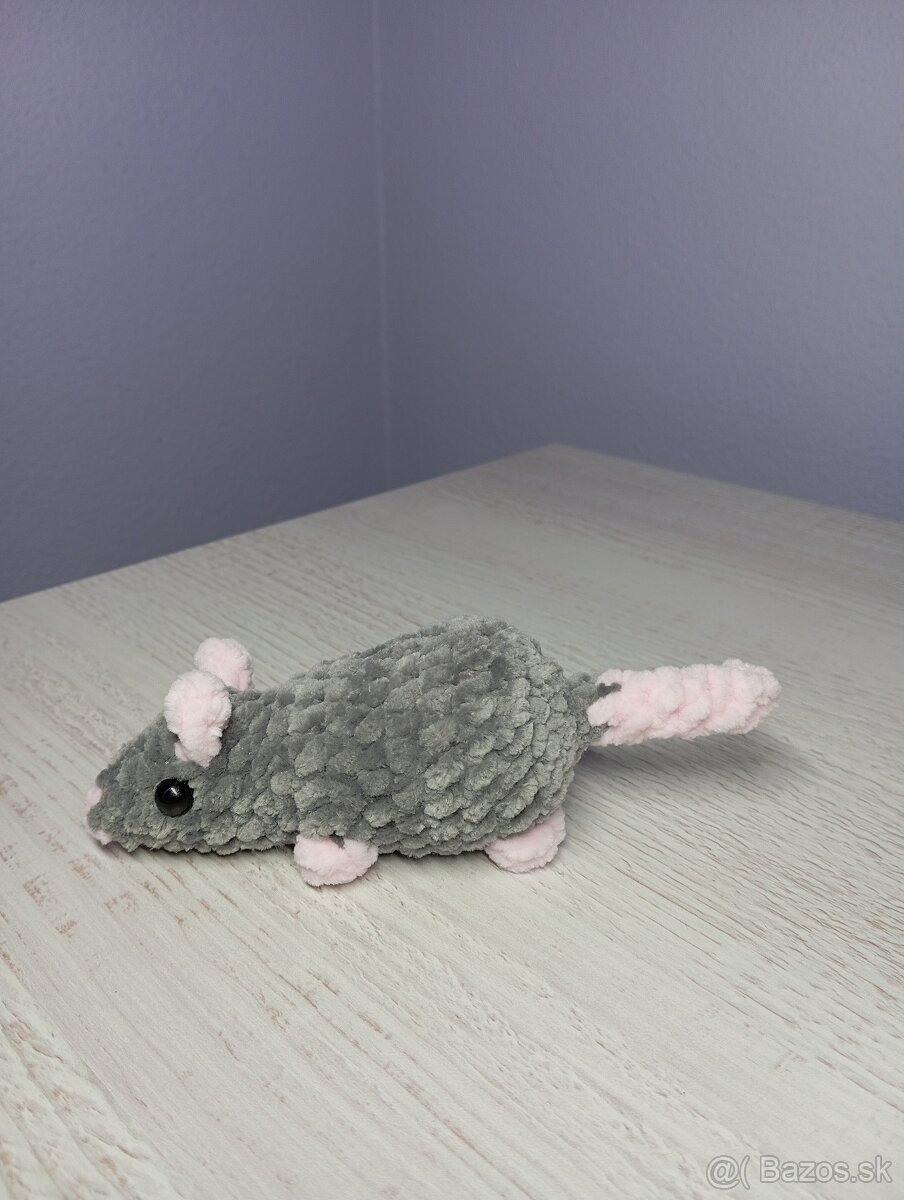 Háčkovaný potkan - 3