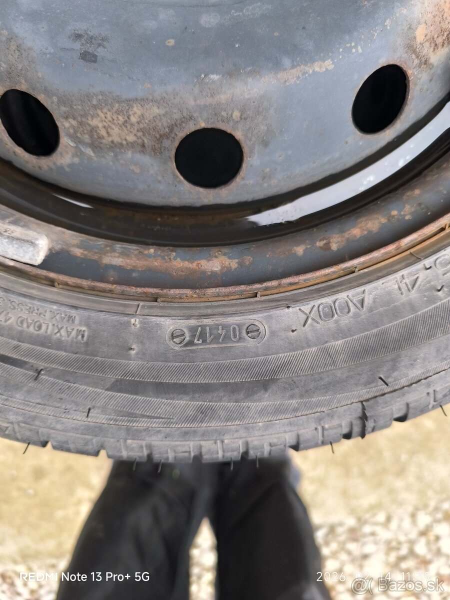 Plechové disky s pneu R15 - 3