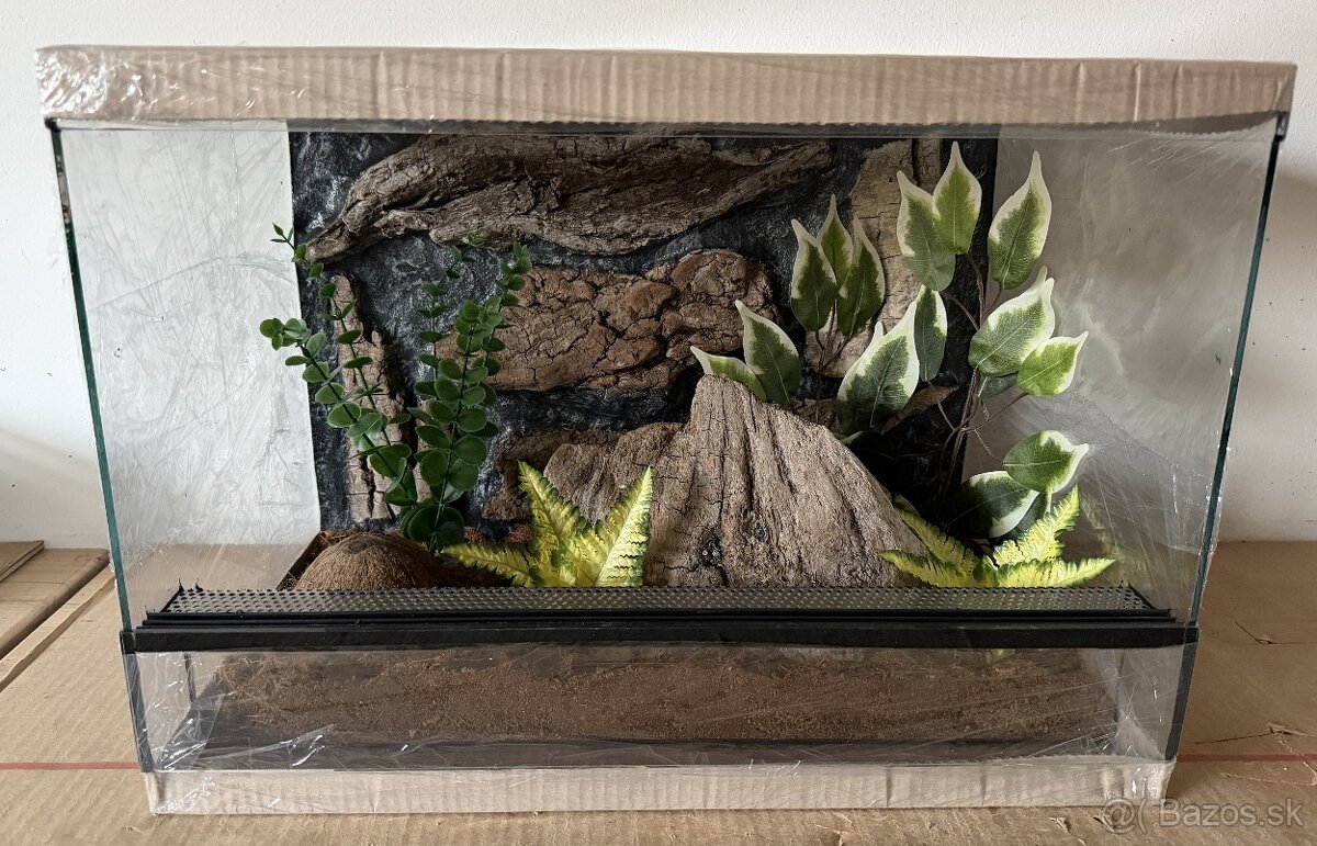 Terárium 50x35x35 s 3D stenou - 3