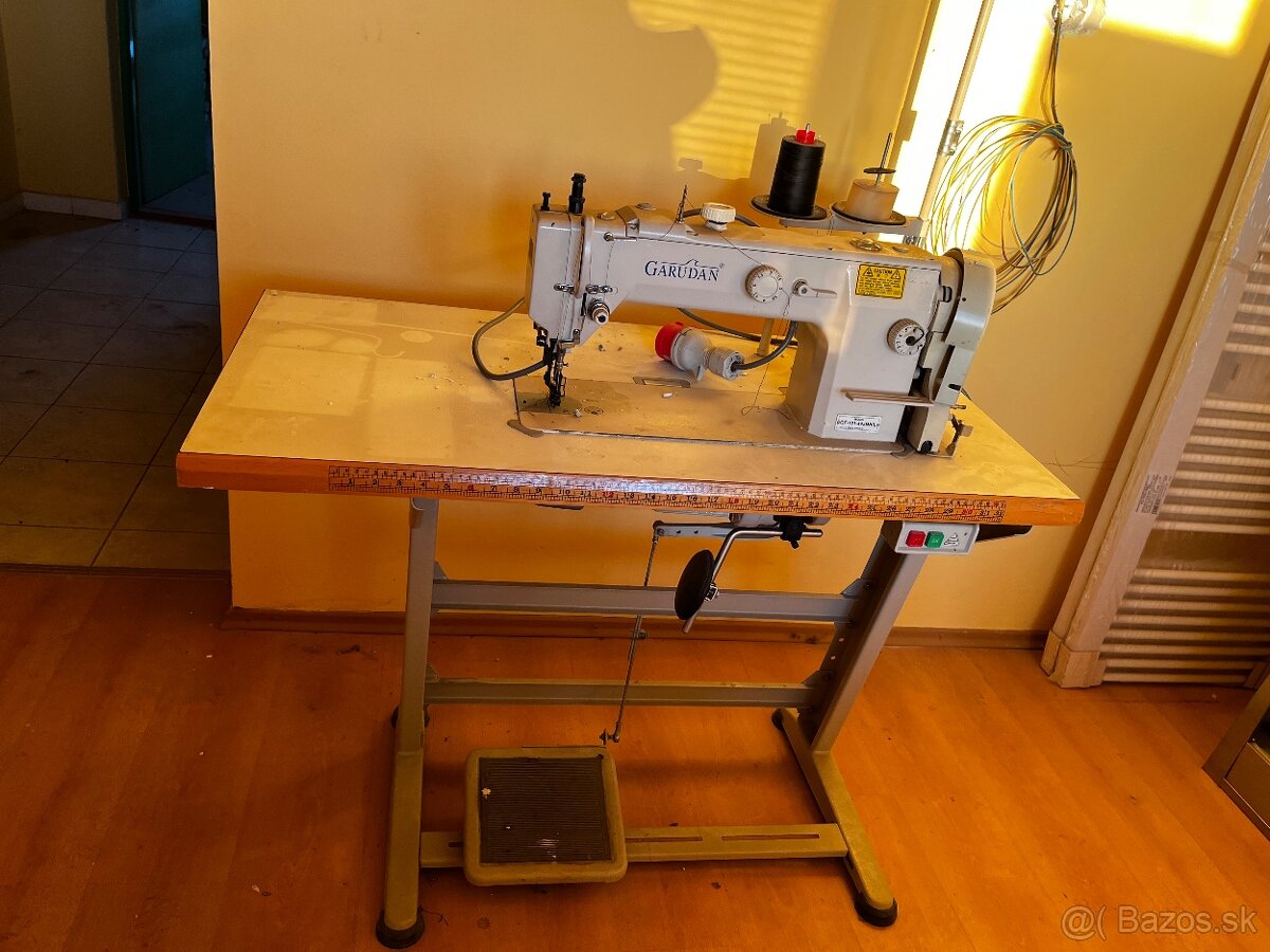 Priemyselný šijací stroj - 3