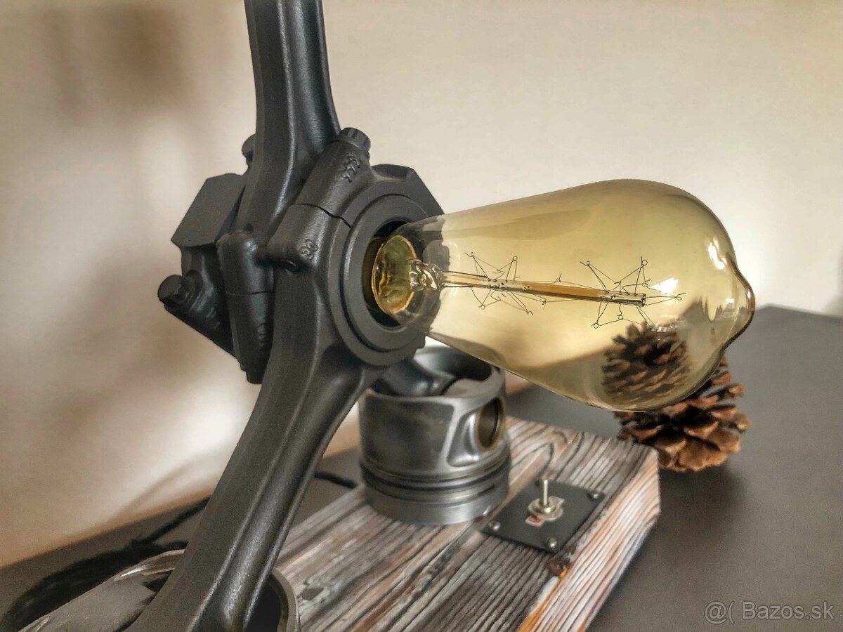 Industriálna lampa - piesty - 3