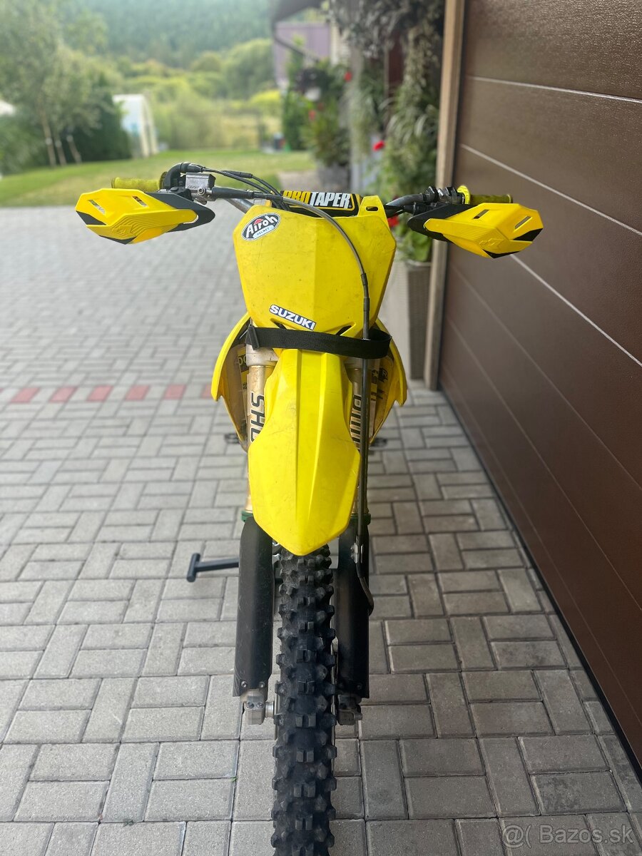 Suzuki rmz 250 - 3