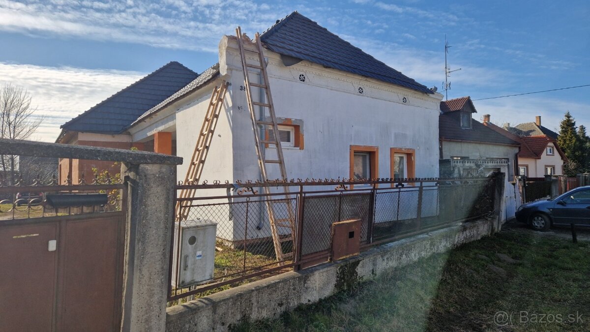NA PREDAJ RODINNÝ DOM, POZEMOK 1041 M2 NEDED - 3