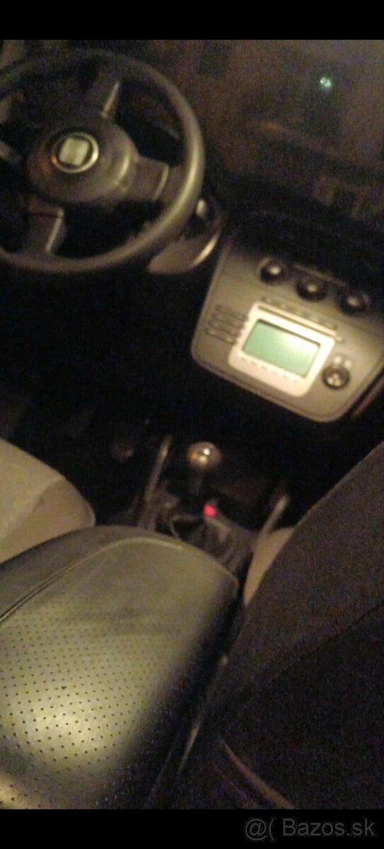 Predám seat altea 1.9 77kw výmenit treba čapy a stierače - 3