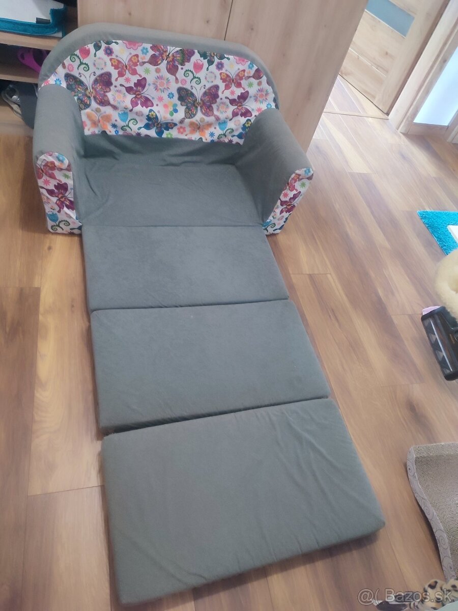 Rozkladací gaučík - sedačka - 3