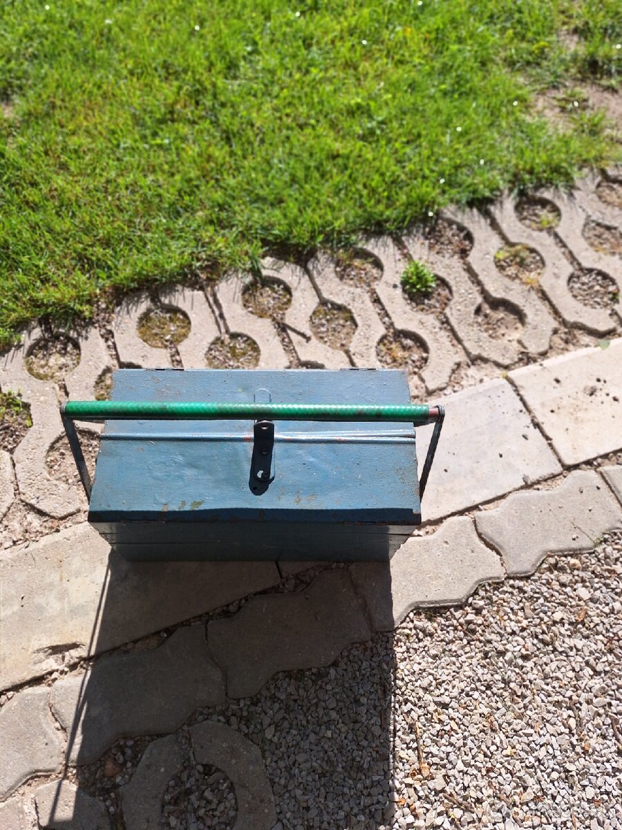 Predam kufor na naradie - 3