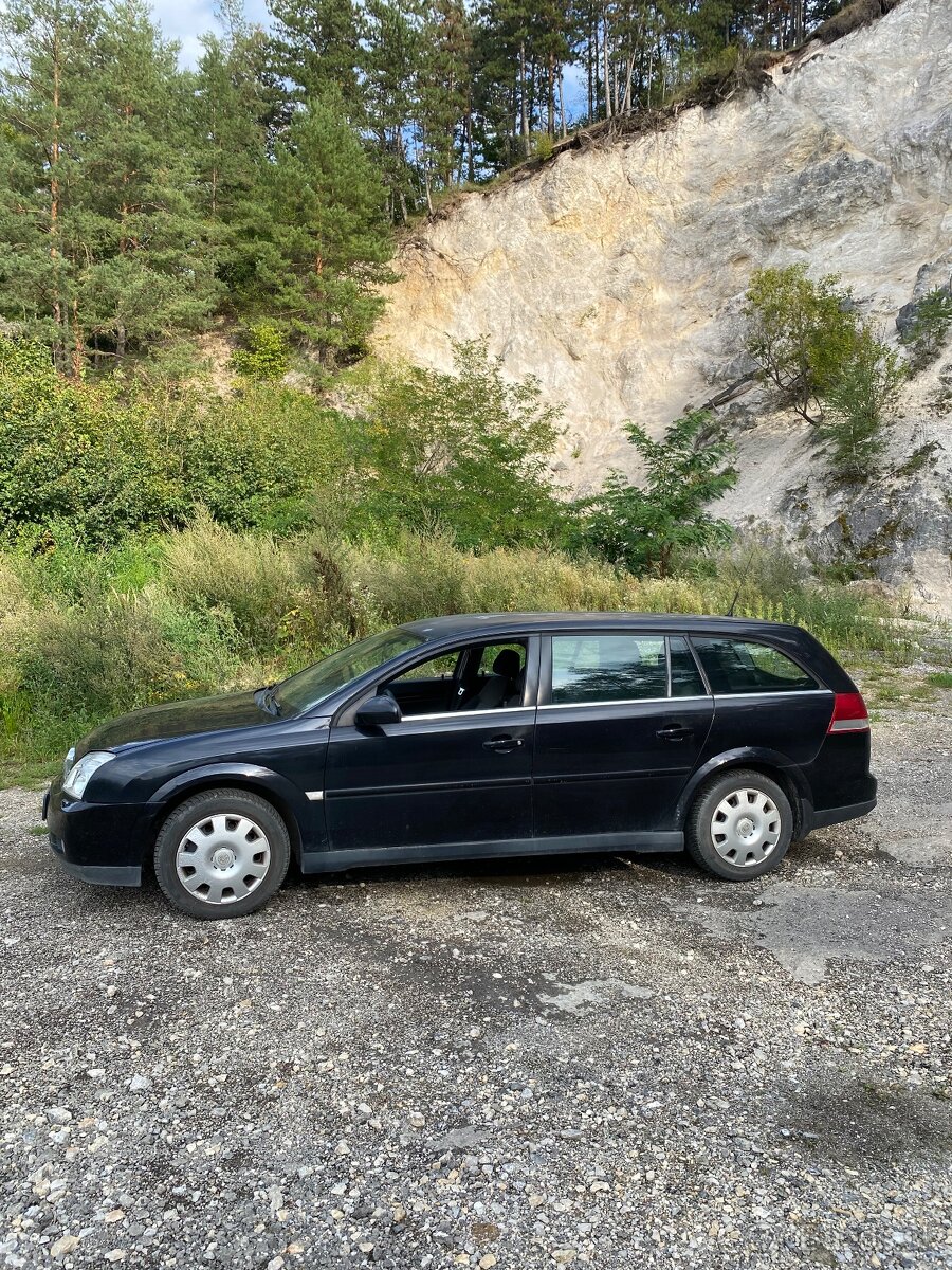 Opel Vectra C 2.0 - 3