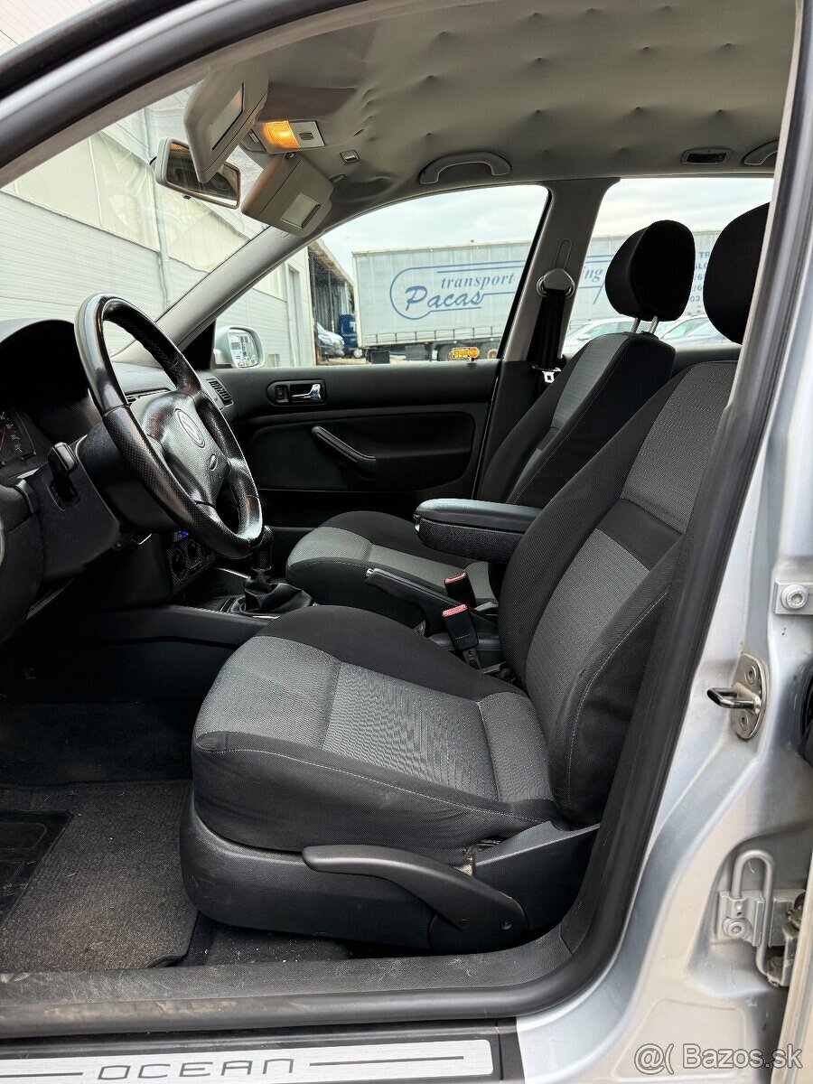 Volkswagen Golf 4 1.4 55kw benzín - 3