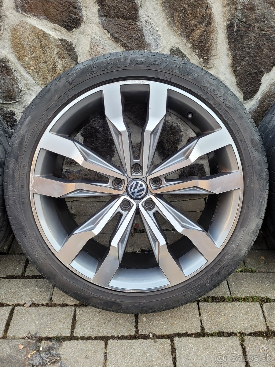 ALU disky VW Suzuka 20“ + Pirelli Scorpion Verde 235/45 R20 - 3