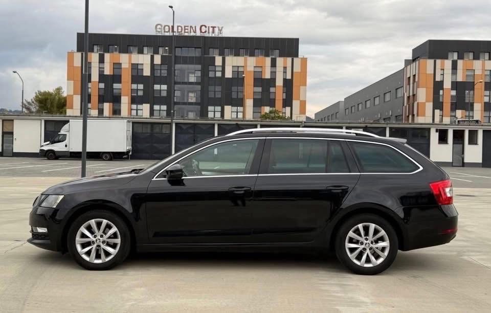 Škoda Octavia Combi 1.6 TDI 115k Ambition DSG - 3