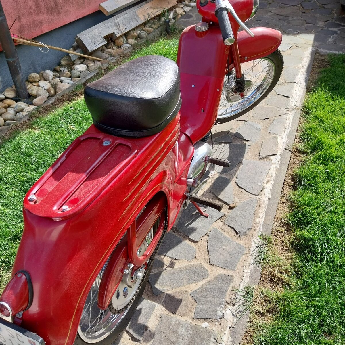 Jawa 555 - 3