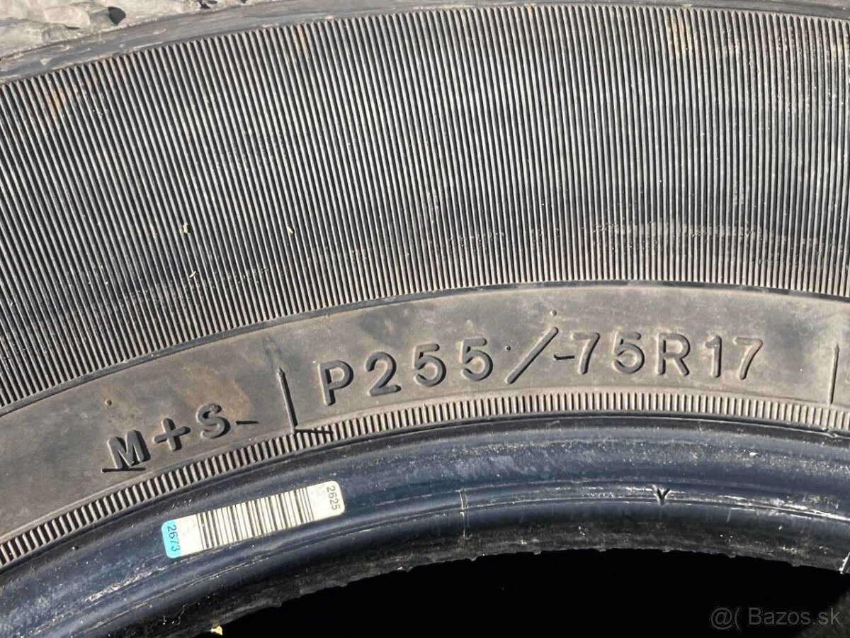 Pnematiky WRANGLER 255/70R17 GOOD YEAR 7mm M+S