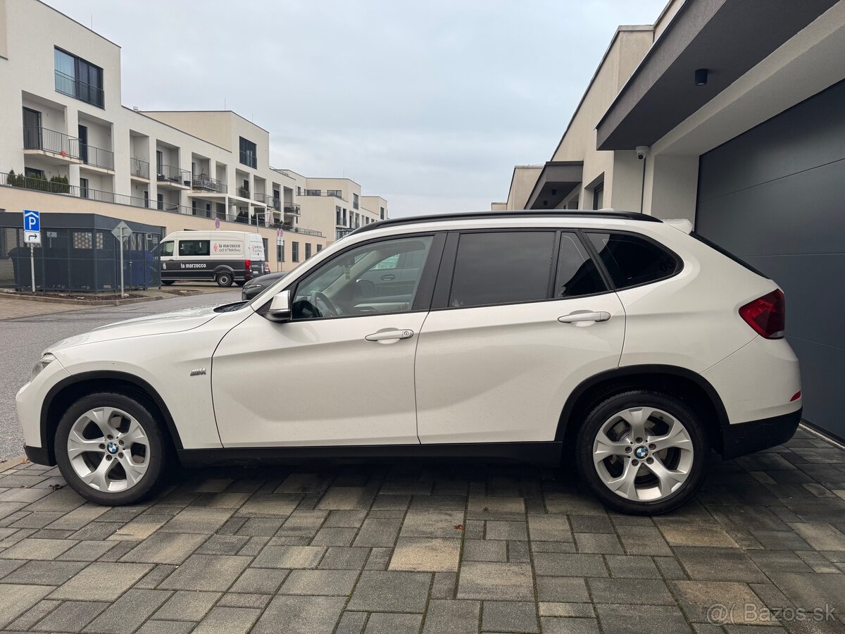 BMW X1 xDrive 18d – 4x4, automat, 105 kW, výborný stav - 3