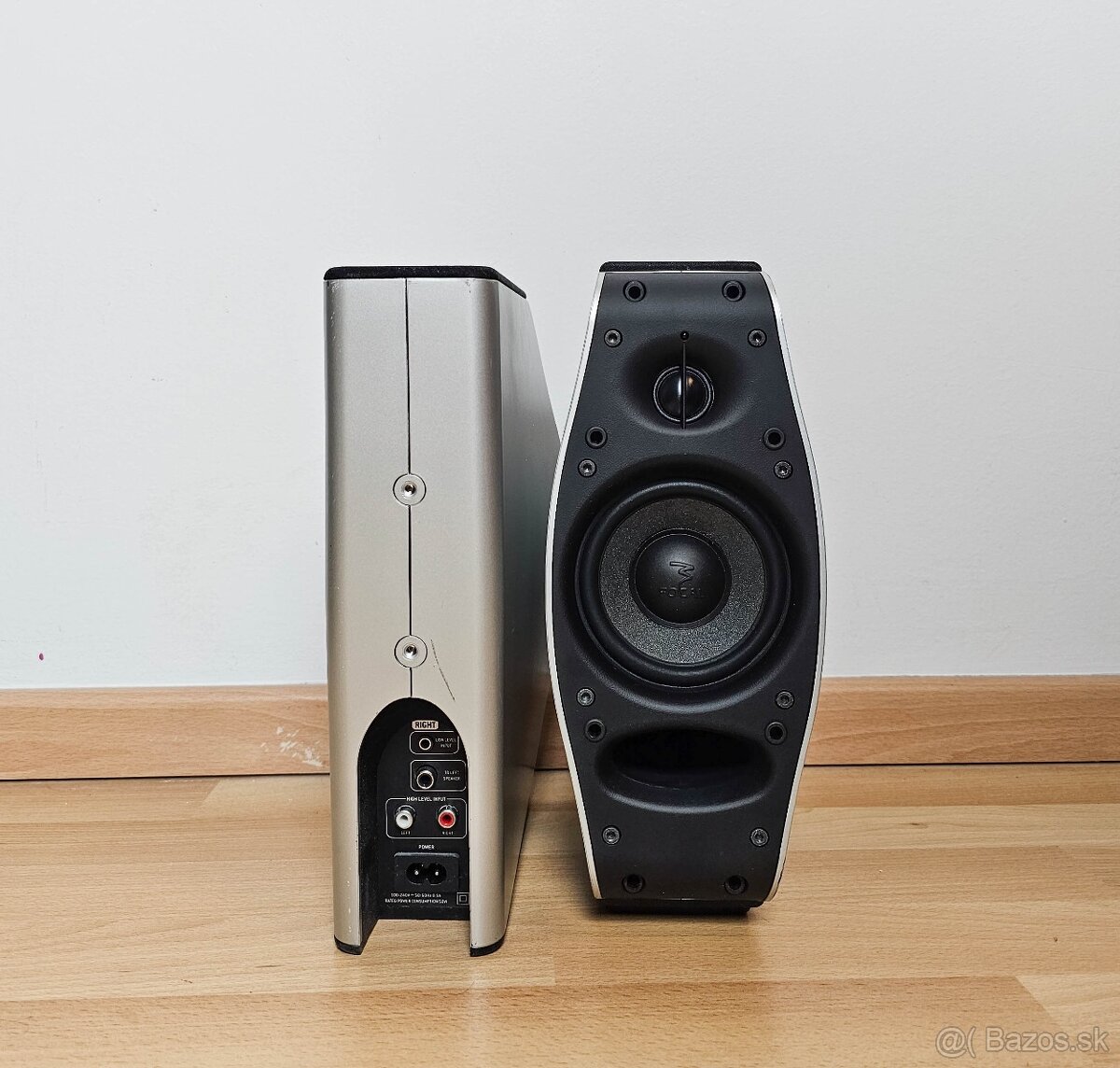 Focal XS Book - 3