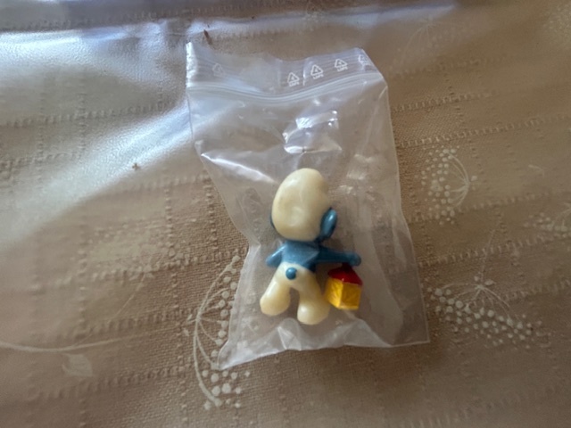 Ponúkam na predaj vzácnu postavičku z kinderka - 3