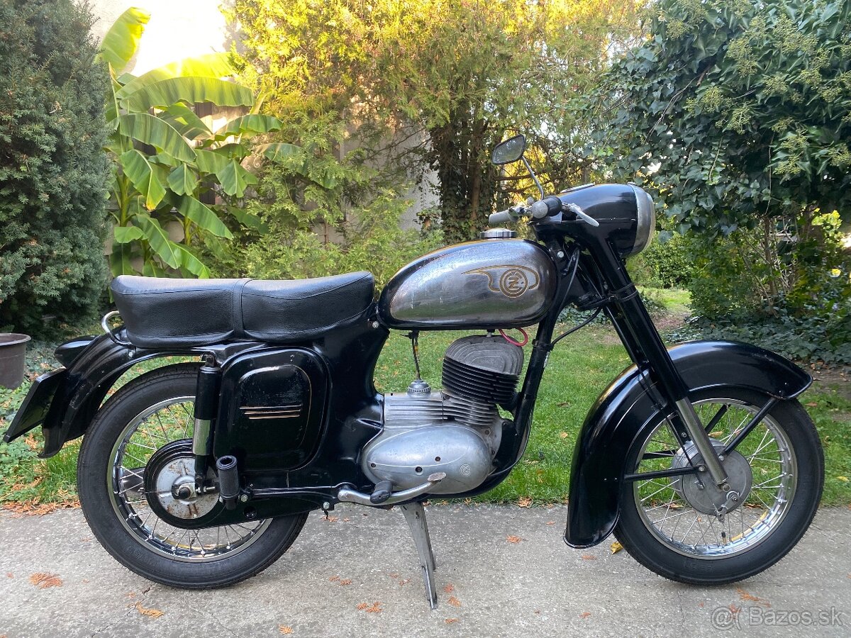 ČZ 250 typ 455 - 3