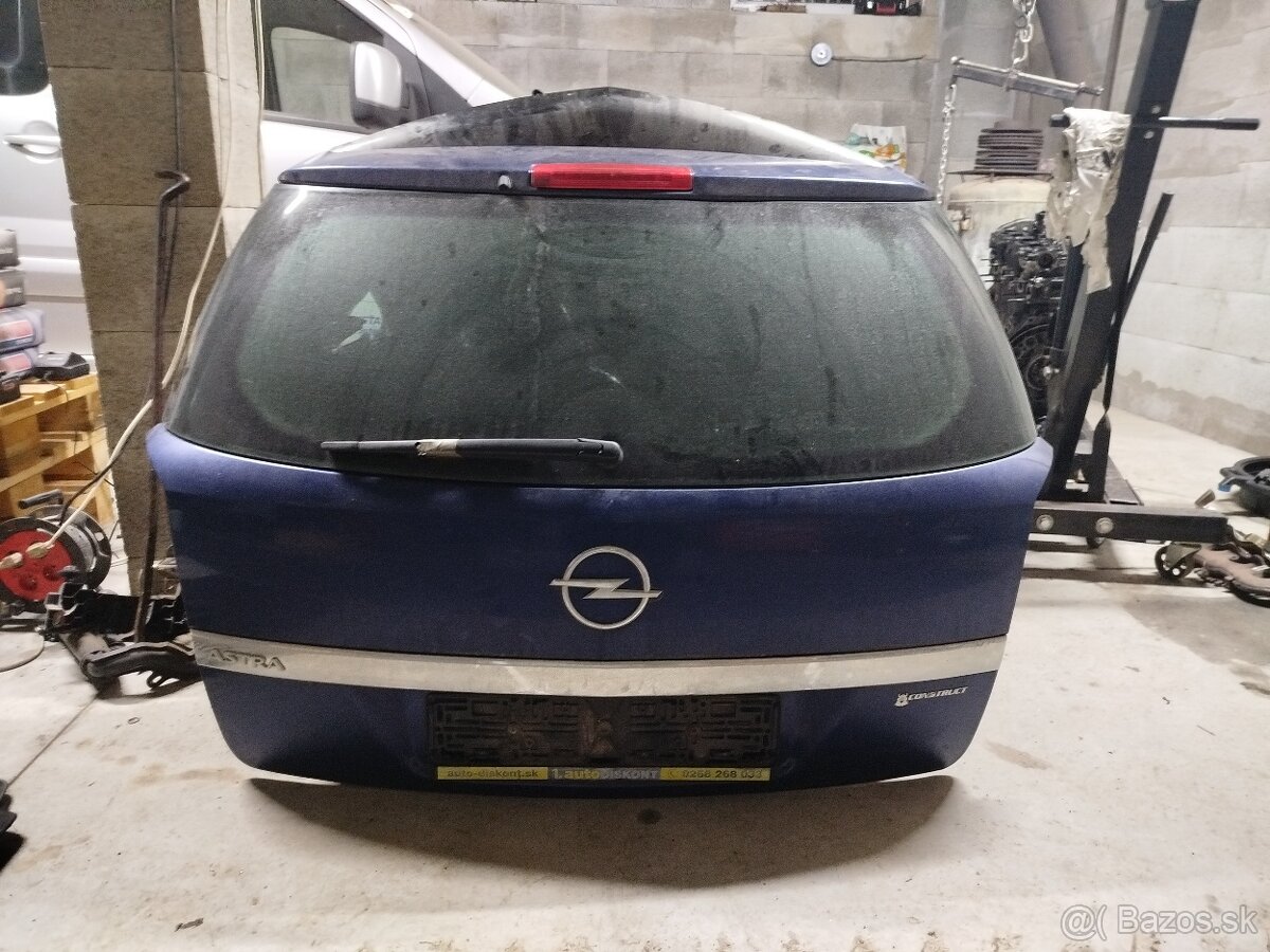 Rozpredám Opel Astra h - 3