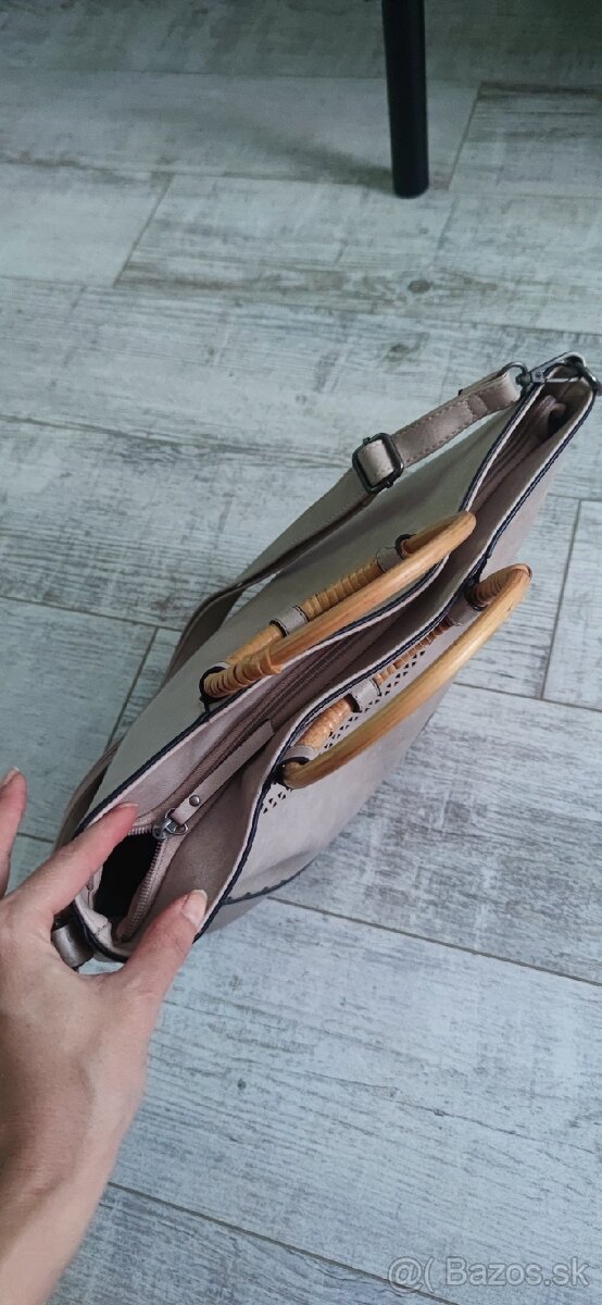 Predám dámsku kabelku - 3