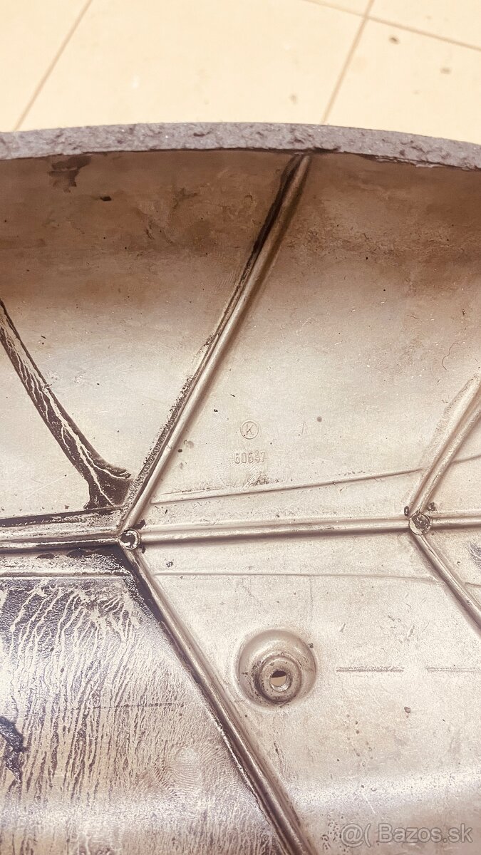 Jawa 250 kryt spojky - 3