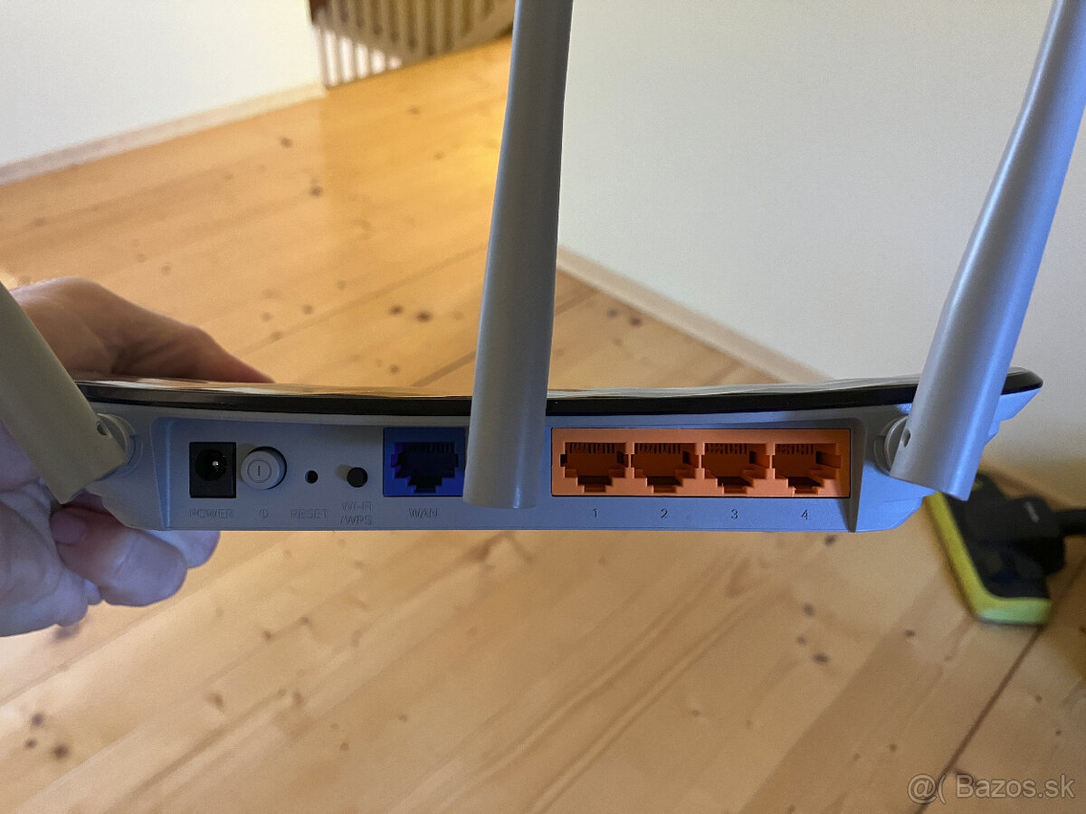 Predám WiFi router TP-Link Archer C20 - 3