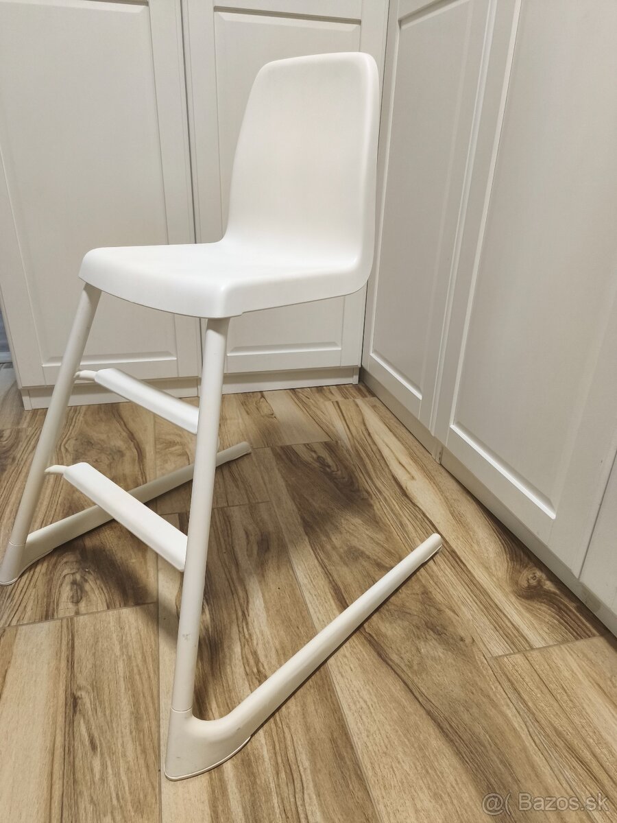 Biela jedálenská stolička Langur od IKEA - 3
