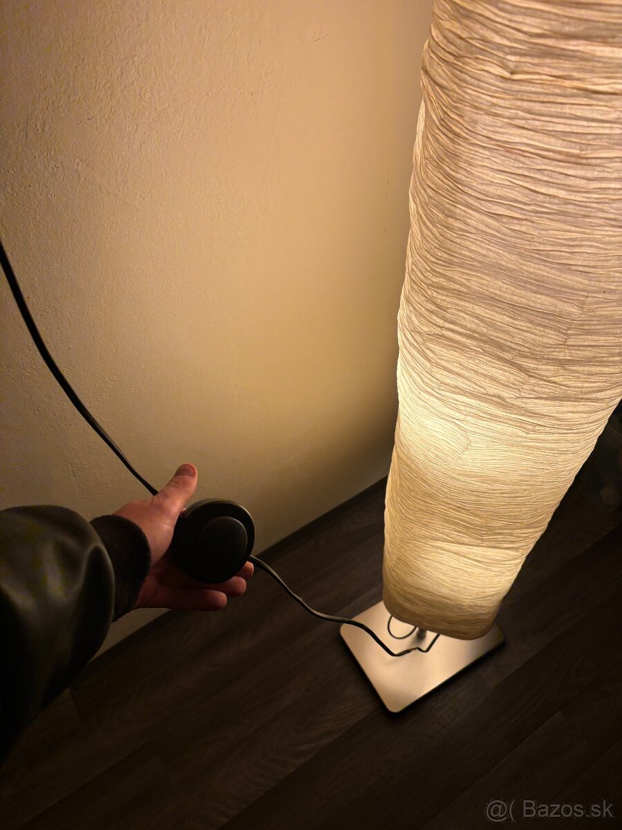 Stojaca lampa krepová - 3