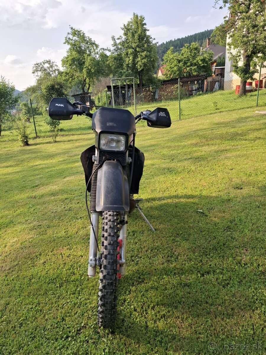 Yamaha 125 DT